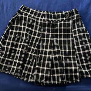 Plaid skirt with pockets